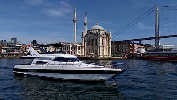 bosphorus sightseeing cruise